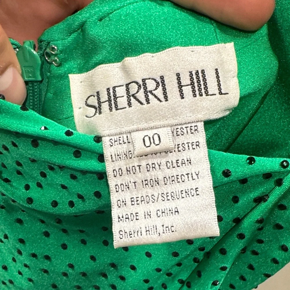Sherri Hill Green Mini Dress with Spaghetti Straps - Picture 3 of 7